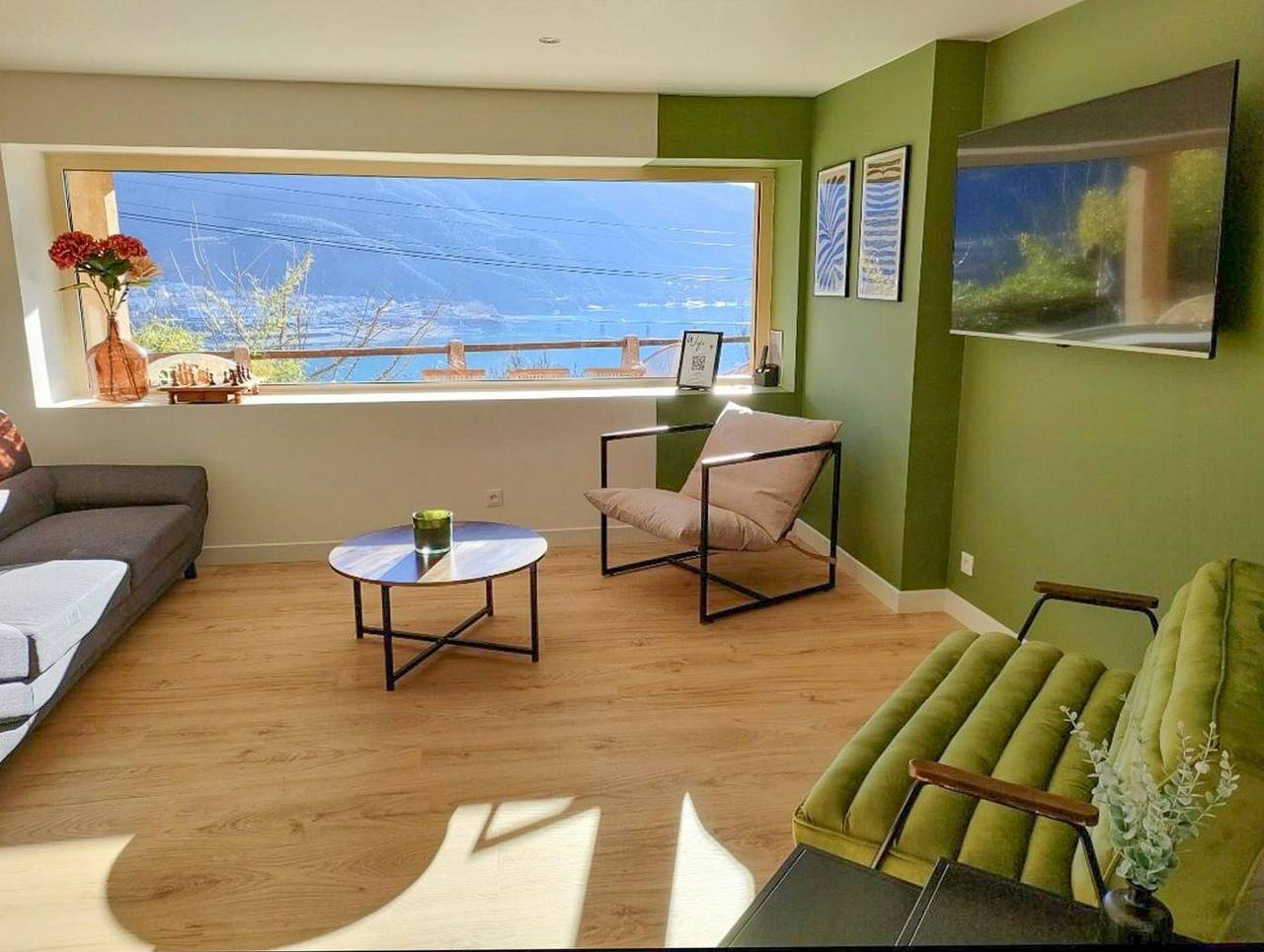 Appartement avec vue sur le lac de Serre Ponçon in Savines-le-Lac, Parc national des Écrins