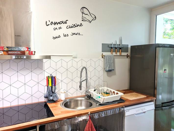 Apartamento entero, Apartamento 'Casa Picasso' con jardín compartido, balcón y Wi-Fi in Villepinte, Sena-Saint Denis