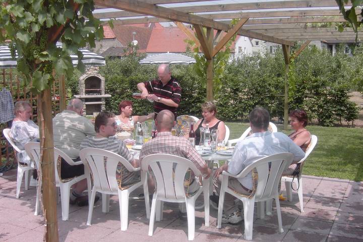 Ferienwohnung für 2 Personen, mit Balkon/Terrasse und Terrasse sowie Garten in Franken - 2