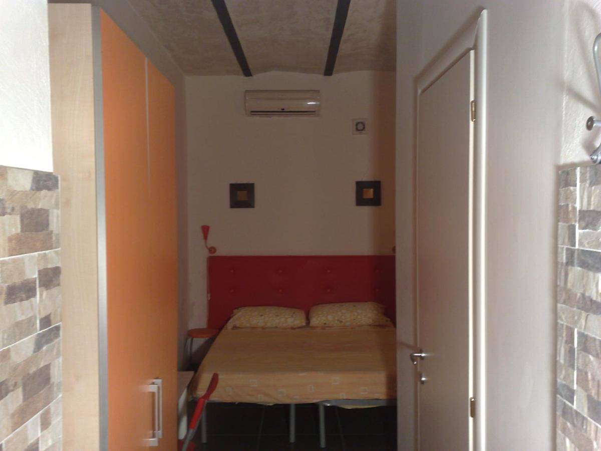 Double or Twin Room with Bathroom in Matera, Piana del Metaponto