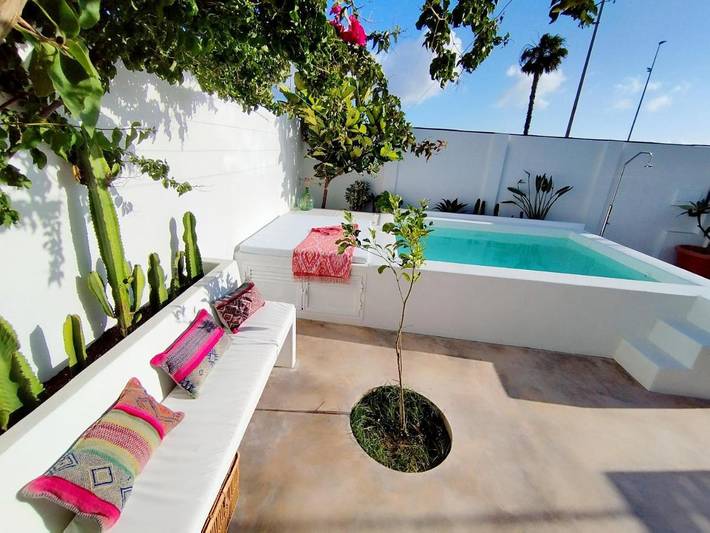 Gîte pour 2 personnes, avec Terrasse et Jardin ainsi que Piscine et Vue à La Línea de la Concepción - 4