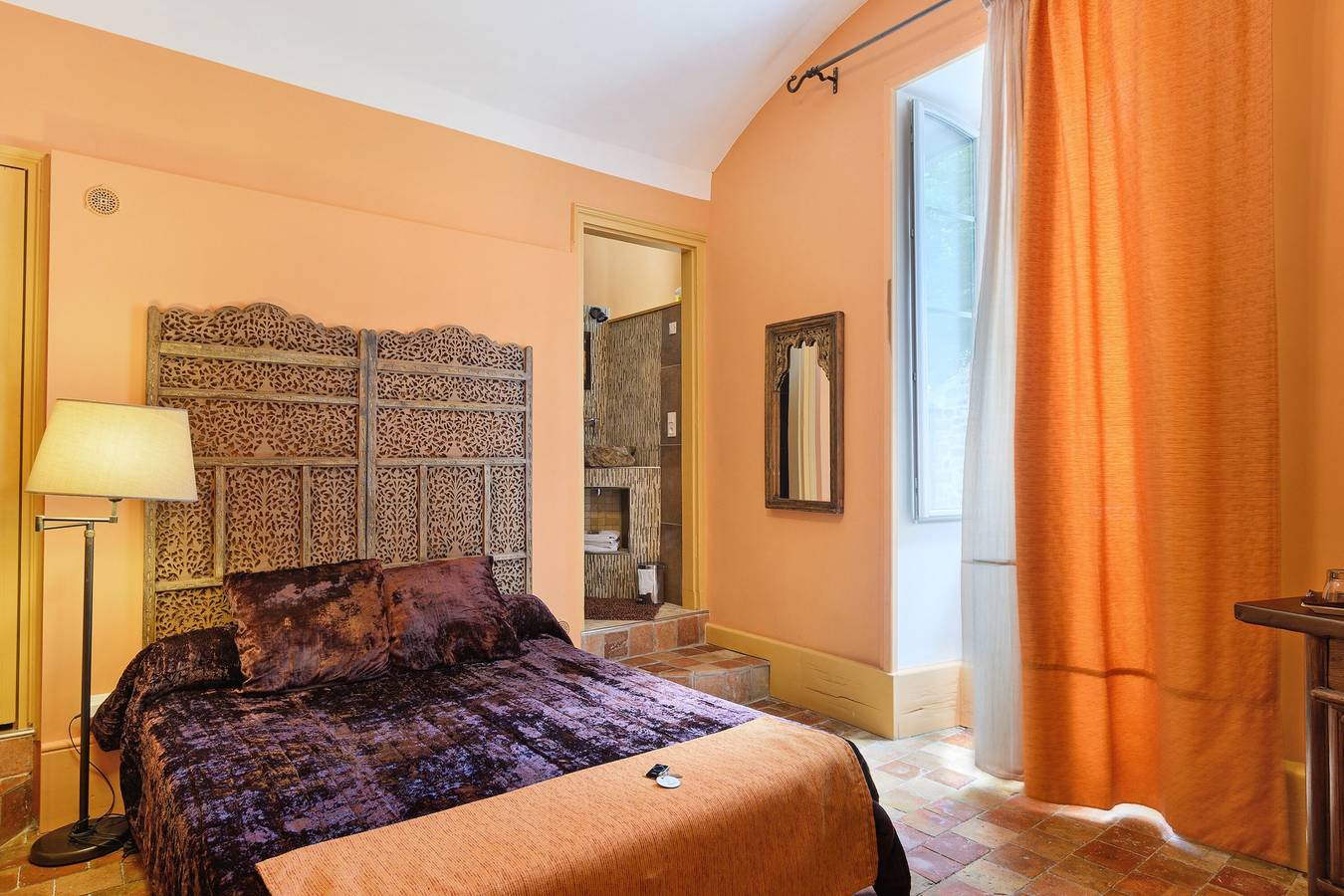 Chambre d'hôtes 'Chambre Fronce' avec terrasse partagée, jardin partagé et Wi-Fi in Saint-Germain, Ardèche