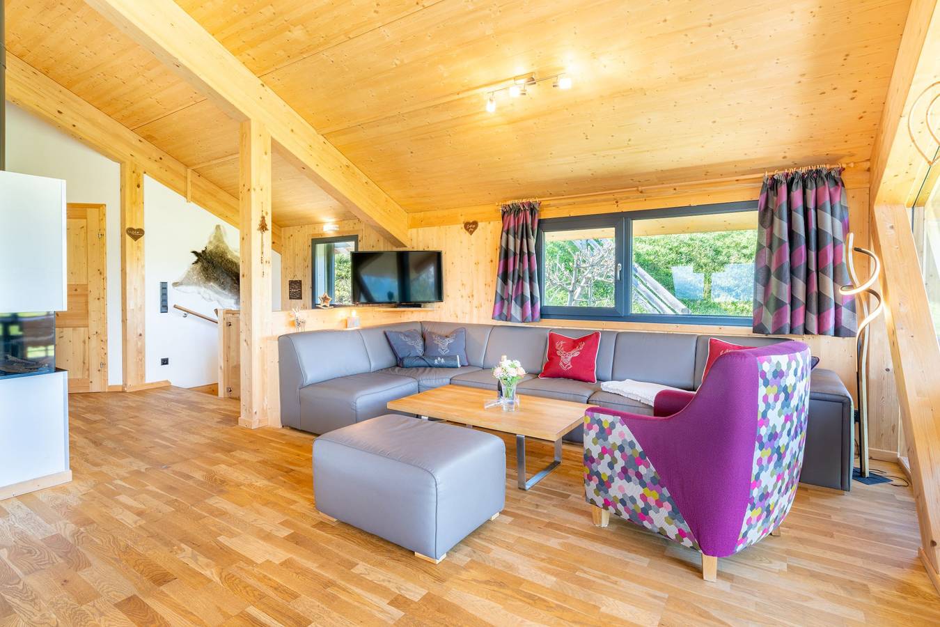 Superior Chalet # 04 mit Sauna & Whirlwanne innen in Pichl-Preunegg, Schladming-Dachstein