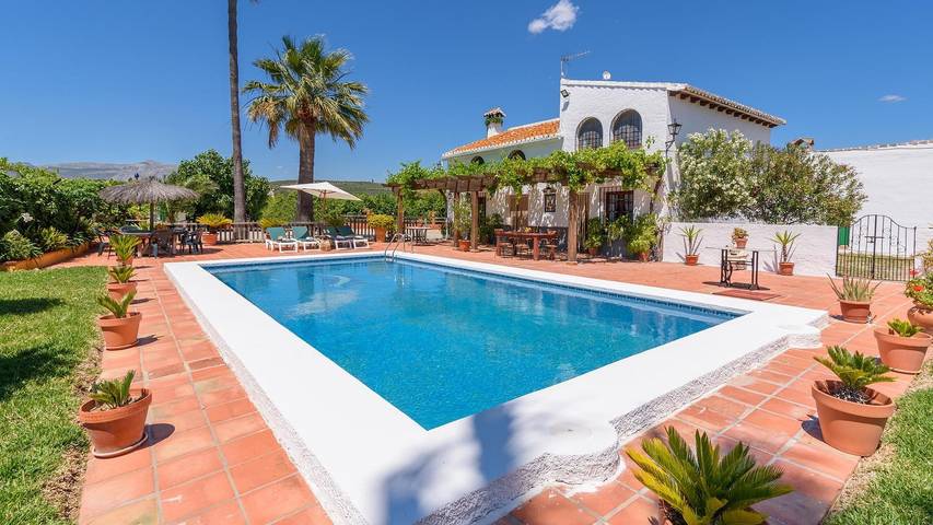 Chalet para 6 personas, con balcón/terraza y piscina - 1