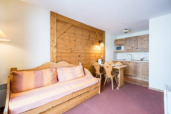 Ganze Wohnung, Ferienwohnung für 4 Personen mit Sauna in Le Corbier, Villarembert