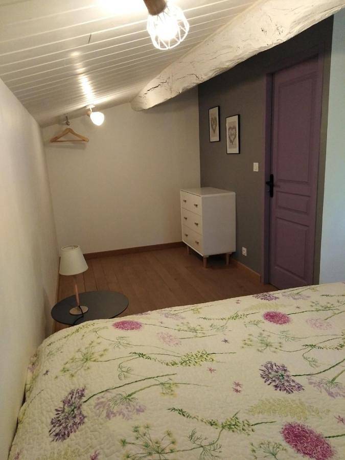 Appartement entier, Gîte L'hélice in Douvres (Ain), Belley