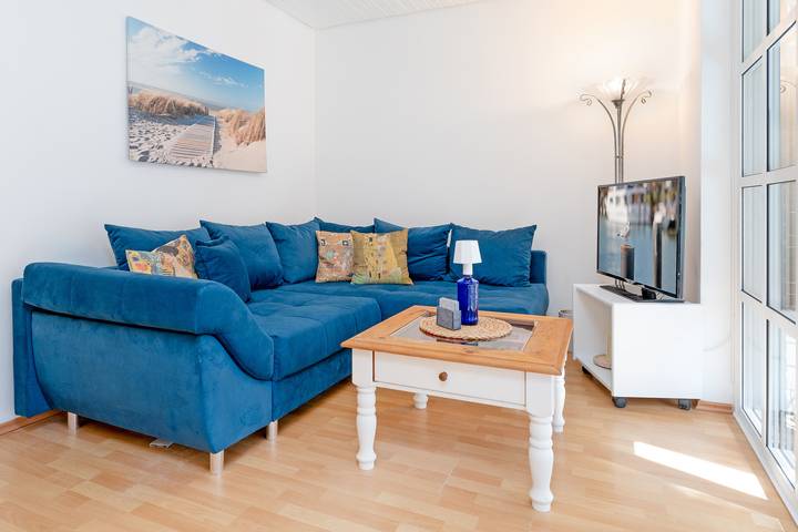 Ferienwohnung für 2 Personen, mit Terrasse und Garten in Klingberg