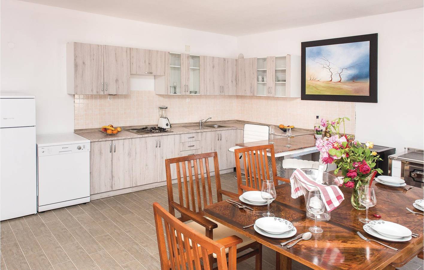 Casa de vacaciones para 10 personas con terraza in Condado de Šibenik-Knin