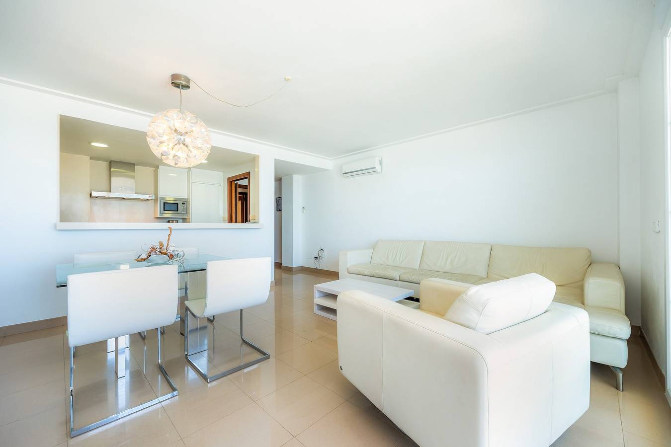 Entire apartment, Minimal Apartment Ref 9000 with Sea View, Balcony, Wi-Fi and Air Conditioning in Can Picafort, Santa Margalida