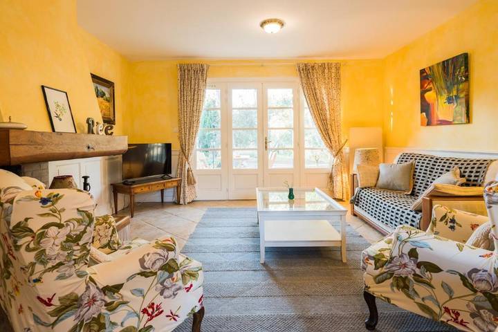 Gîte pour 4 personnes, avec vue ainsi que piscine et balcon à Castelnau-d'Aude - 4