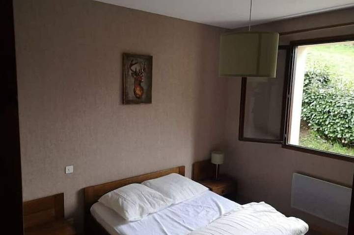 Location de vacances pour 5 personnes, avec terrasse et jardin à Saint-Paul-de-Salers - 4