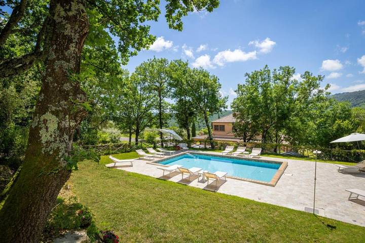 Ferienwohnung für 15 Personen, mit Garten und Pool sowie Ausblick, mit Haustier - 1