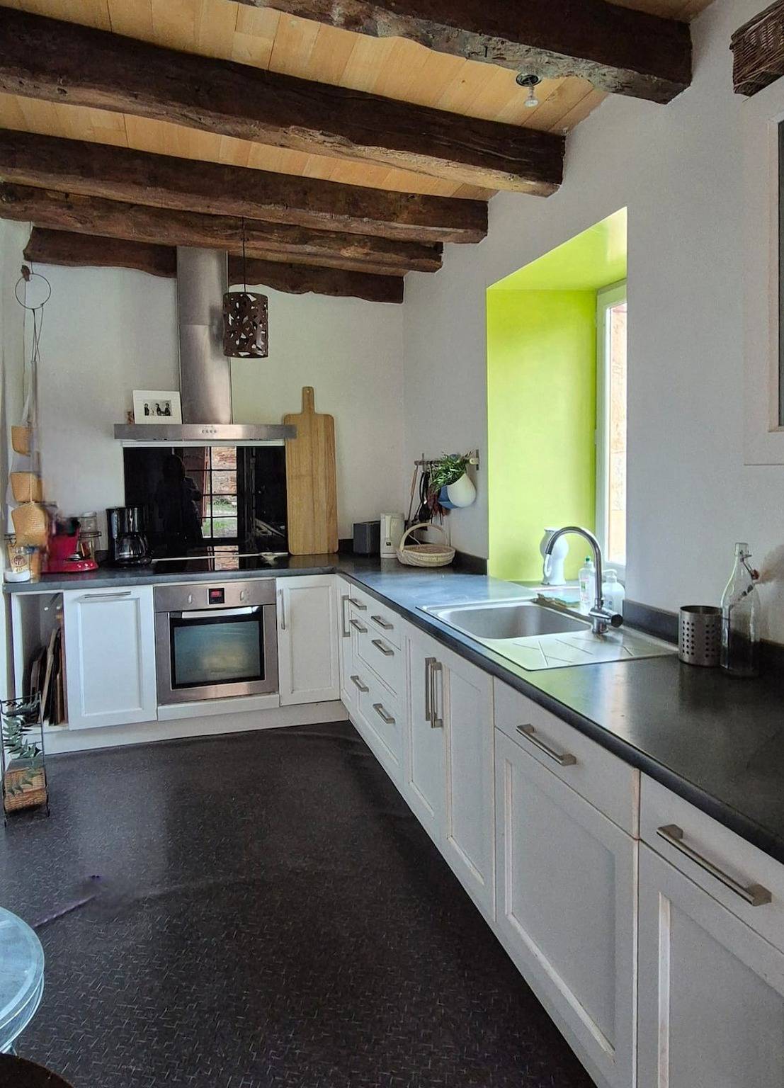 L'Ardoise, Maison au pied du château de Castelnau in Prudhomat, Lot