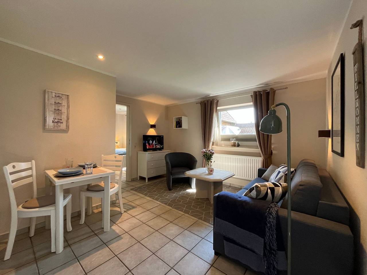 Ganze Wohnung, Separater Bungalow, 30qm für bis zu 2 Personen in Tinnum, Sylt (Gemeinde)