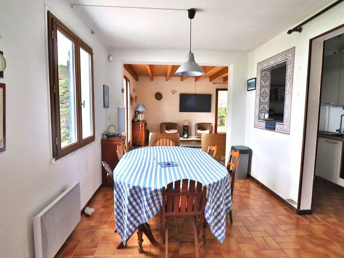 Maison en bord de mer avec jardin arboré à Groix in Port Lay, Groix