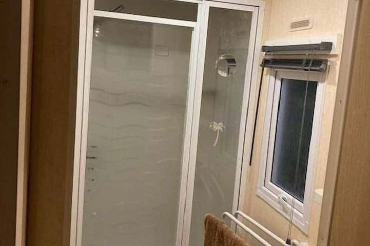 25 Very large M-Home quiet nature air conditioning Bedarieux sleeps 4 in Bédarieux, Béziers und Umgebung