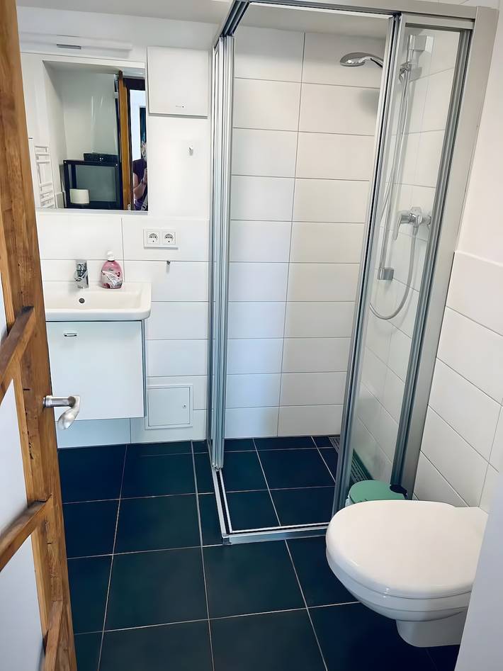 Ferienwohnung für 2 Personen, mit Balkon und Garten sowie Seeblick am Bodensee - 2