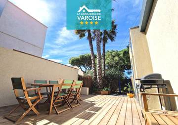 Gîte pour 5 personnes, avec terrasse dans La Capte