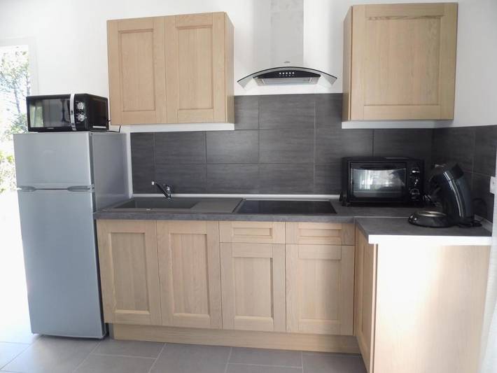 Location de vacances pour 2 personnes, avec piscine et jardin à Villemoustaussou - 2