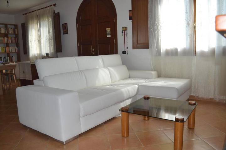 Gîte pour 2 personnes, avec jardin et vue à Cabras - 2