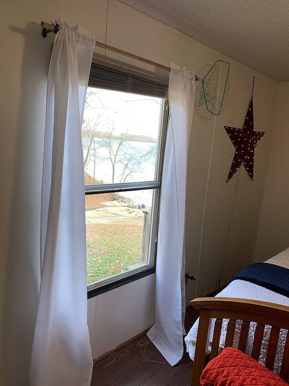 Waterfront on Ky lake ☀️ kayaks🕶️ in Kentucky Lake