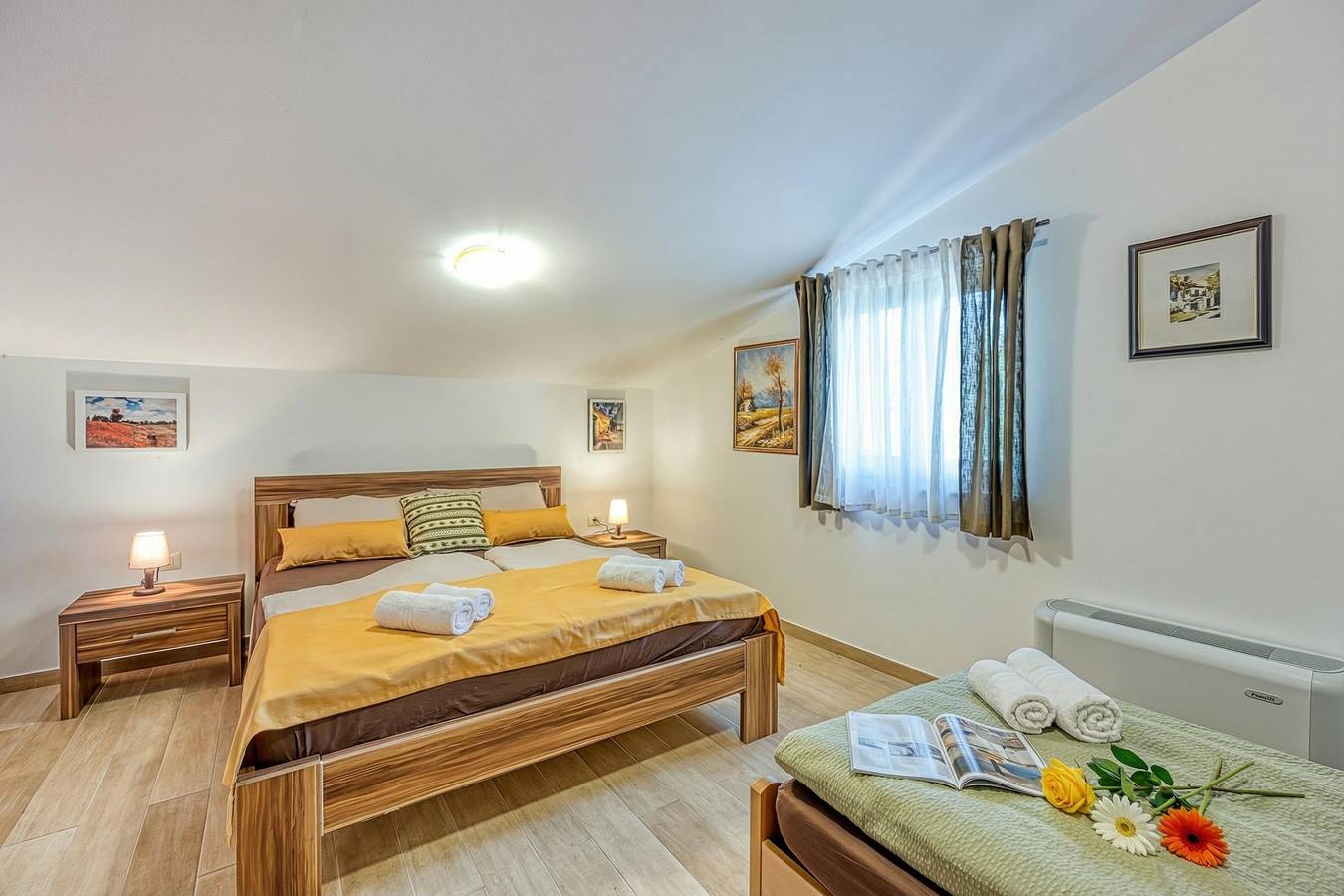 Grad Inn Room Thyme with Pool in Koper, Istria (Eslovenia)