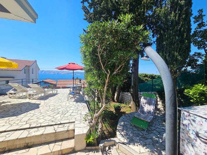 Ferienwohnung für 3 Personen, mit Garten und Ausblick, mit Haustier in Novi Vinodolski - 2