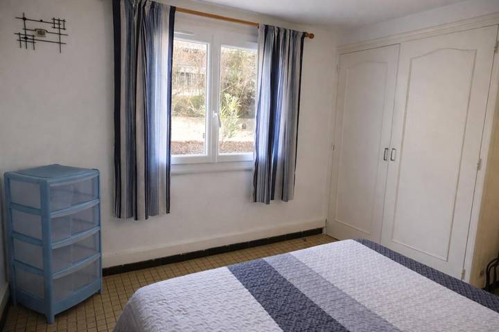 Gîte pour 2 personnes, avec terrasse et jardin, animaux acceptés à Eugénie-les-Bains - 4