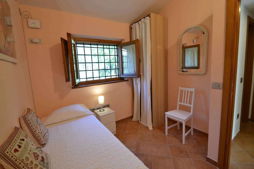 Charming Apartment in Italy - Paneolio in Pistoia, Pistoia Province