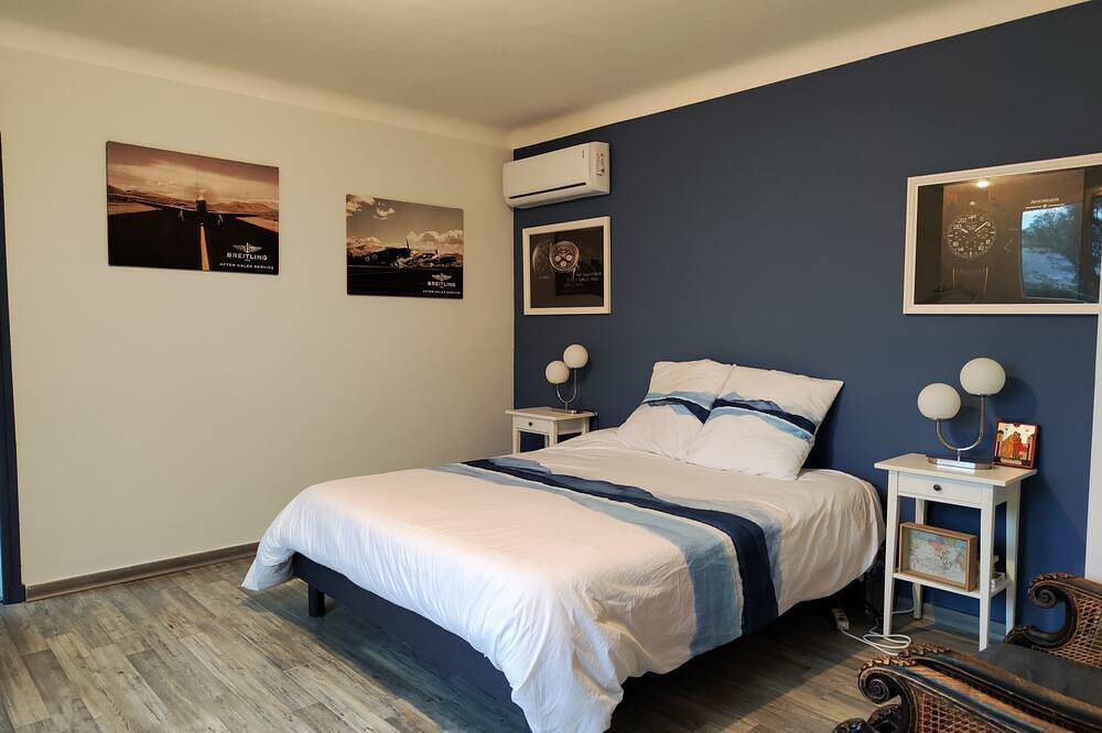 Ideal for a family, Var house with all comforts, swimming pool, bowling green, billiards, bbfoot... in Trans-en-Provence, Draguignan en omgeving