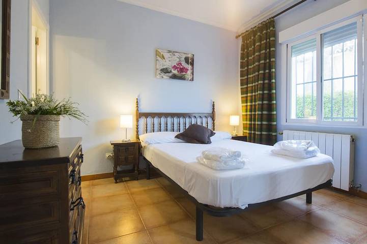 Gîte pour 14 personnes, avec jardin, animaux acceptés à El Viso de San Juan - 2