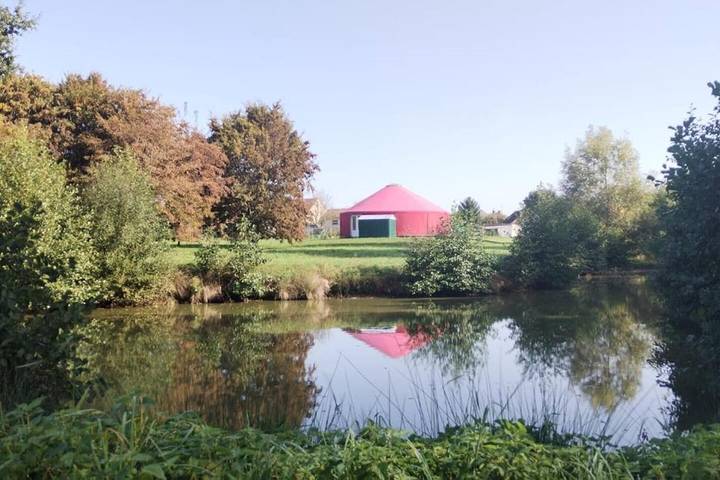 Gîte pour 8 personnes, avec jardin à Rouperroux-le-Coquet - 2