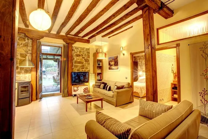 Holiday home for 6 people, with garden and view, child-friendly - 1