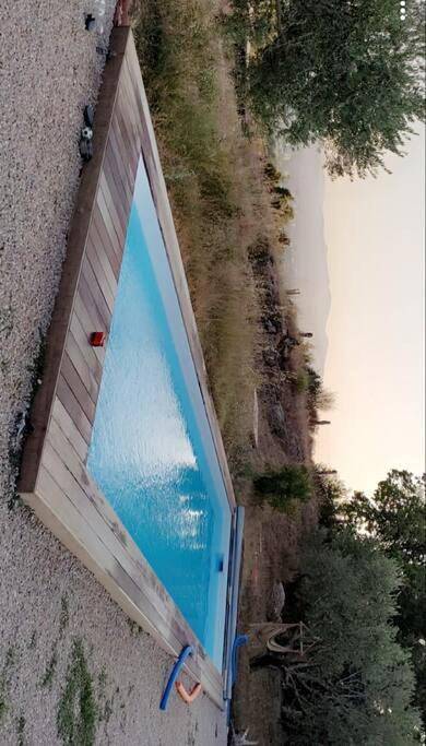 Villa pour 6 personnes, avec terrasse et jardin ainsi que piscine et vue à Aubagne