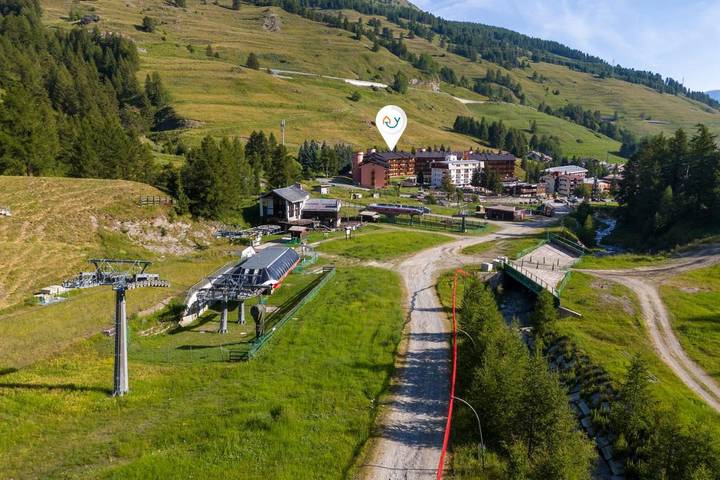 Gîte pour 3 personnes, avec Terrasse et Vue dans Borgata Sestriere