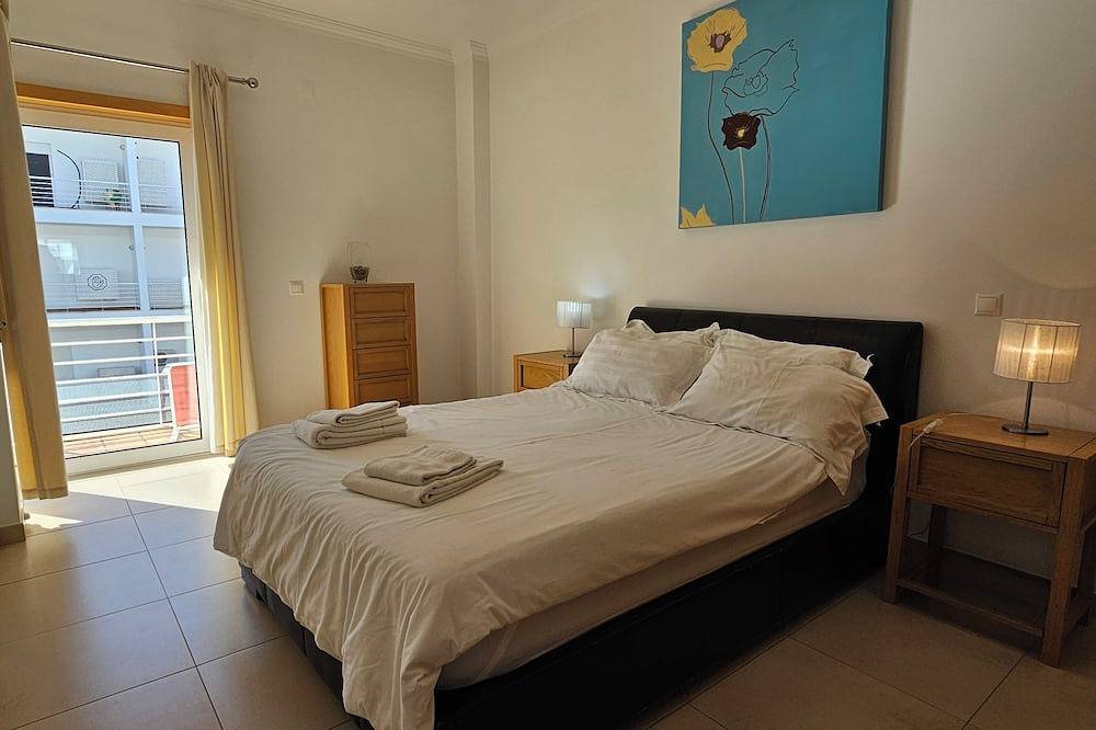 Ganze Wohnung, Seafront Complex with private pool, two bedroom apartment fully equipped in Fuseta, Moncarapacho e Fuseta