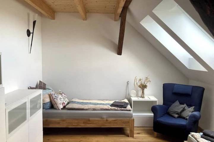 Ganze Wohnung, Großzügige Ferienwohnung nahe Cottbus, Spreewald und Lausitzer Seenland in Neuhausen/Spree, Lausitzer Seenland