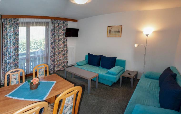 Ferienwohnung für 4 Personen, mit Seeblick und Ausblick sowie Garten, kinderfreundlich in Seeboden - 4