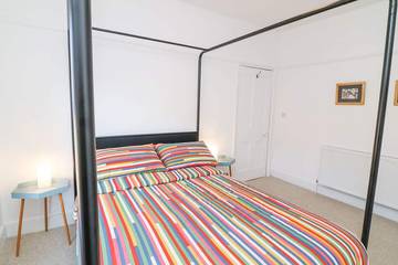 Log Cabin for 6 People in Lincoln, Lincolnshire, Photo 1