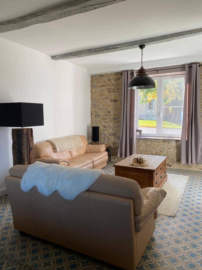 Location de vacances pour 6 personnes, avec jardin à Beauraing - 4