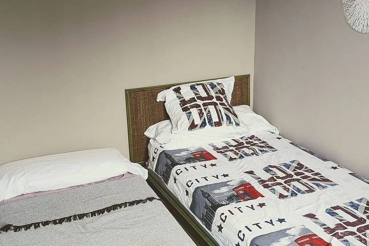 Apartamento entero, Duplex for 4 with garden 2 minutes from Bidassoa, near Hendaye station. in Hendaya, Region de Bayona