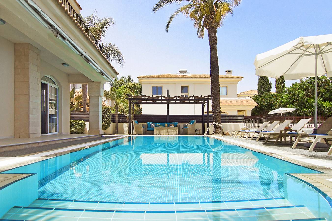 Villa für 8 Personen mit Pool in Kapari, Südzypern