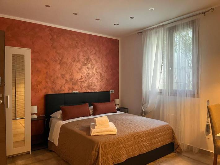Bnb für 3 Personen, mit Terrasse in Sirmione