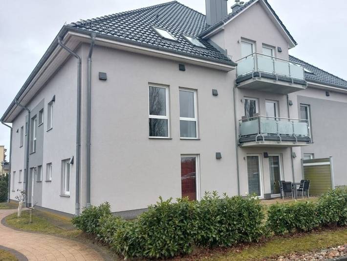 Ferienhaus für 4 Personen, mit Terrasse und Sauna sowie Garten in Zinnowitz
