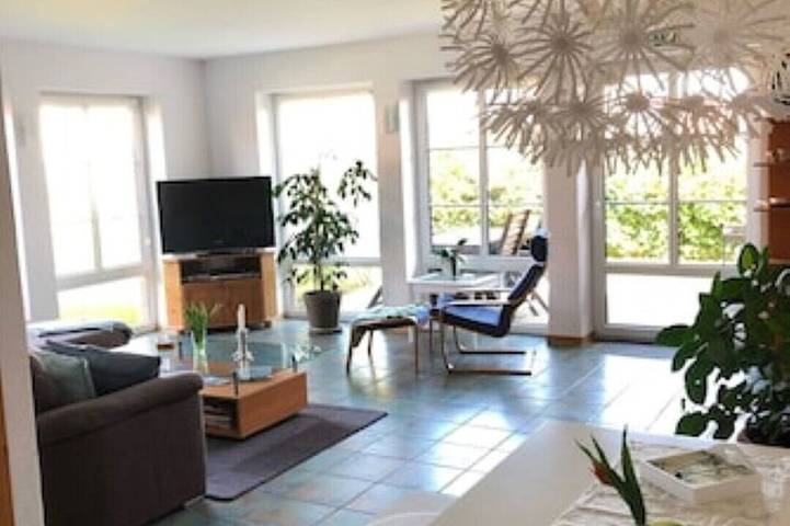 Ferienwohnung für 5 Personen, mit Garten und Terrasse - 1