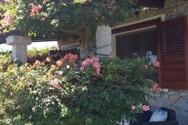 Villa indépendante avec jardin et CarPostal, loin de la mer 750 in Villasimius, Province de Cagliari