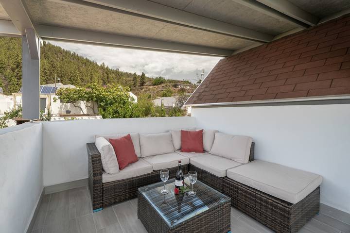 Apartamento entero, Vacaciones 'Land Of Dreams 3' con vistas al mar, piscina compartida y Wi-Fi in Granadilla de Abona, Tenerife Sur