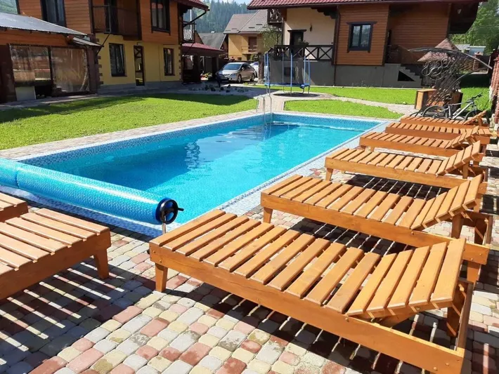 Villa pour 8 personnes, avec balcon et jacuzzi ainsi que piscine et sauna - 1