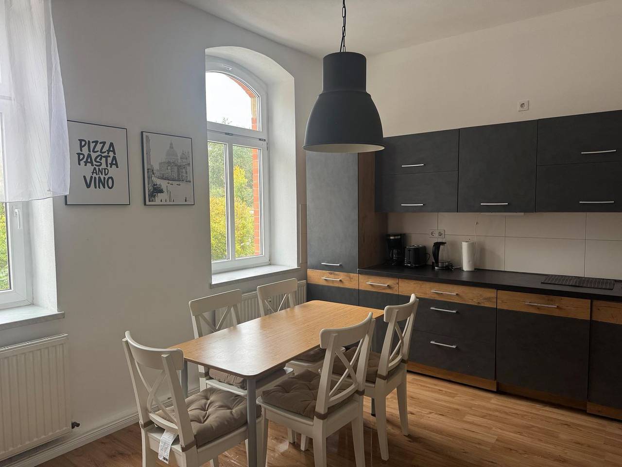 Ganze Wohnung, Gemütliches Appartement "Maria" in Zeitz mit 3 Schlafzimmern in Zeitz, Saale-Unstrut