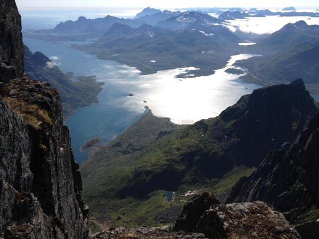 Ferienhaus für 7 Personen, mit Ausblick und Garten auf den Lofoten - 4